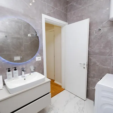 Albania Haven 20b Тирана